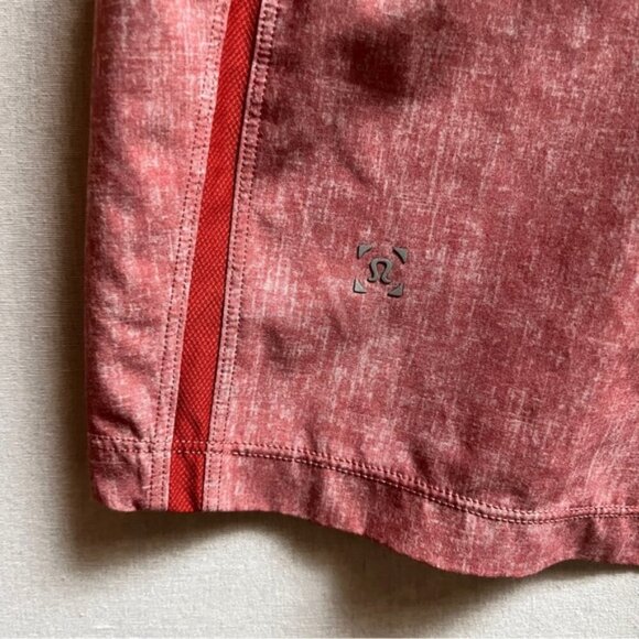 Lululemon Athletica Pace Breaker Linerless Shorts Sz S/M - Picture 6 of 9